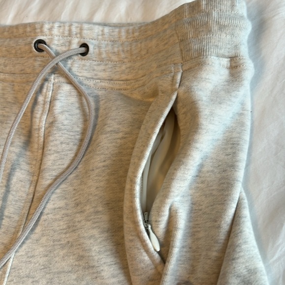 Kit & Ace white heathered jogger small NWOT - Picture 7 of 11